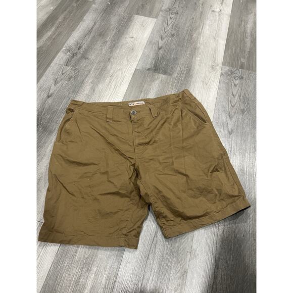 5.11 TACTICAL SERIES Men's Brown Cargo Active Sports Shorts SZ 38 Waist - Picture 1 of 4